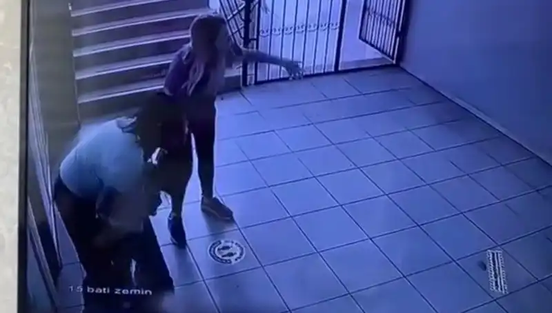 Öğretmenin Heimlich Manevrası Okulda Hayat Kurtardı: Neler Oldu?