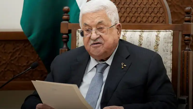 Filistin Devlet Başkanı Mahmud Abbas, Halefini Seçerek Siyasi Geleceği Şekillendiriyor
