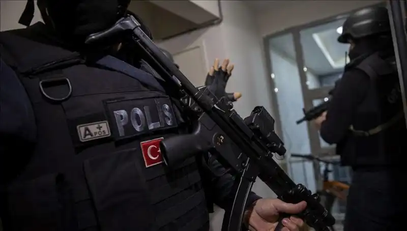 Afyon'da Yoğun Güvenlik Operasyonu: 26 Şüpheli Gözaltına Alındı