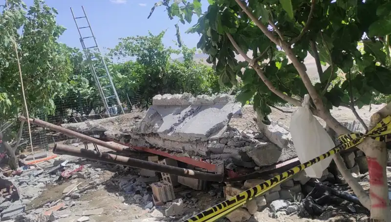 Batman'da Balkondan Düşen 3 Kişi Hayatını Kaybetti, 7 Yaralı Var