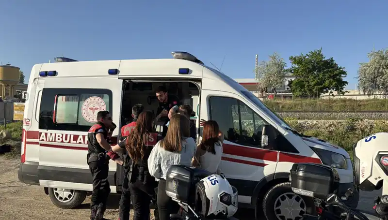 Hayatta Kalma Mücadelesi: Arkadaşının Uzattığı Dalla Hayata Tutundu