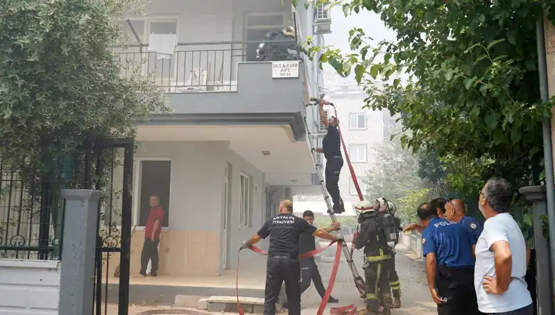 Arkadaş Tartışması Korkunç Sonuçlar Doğurdu: Daireler Alev Alev Yandı