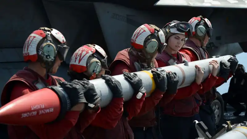Amerikan Füzeleri Suudi Arabistan'a: Yeni Bir Stratejik Dönüşüm