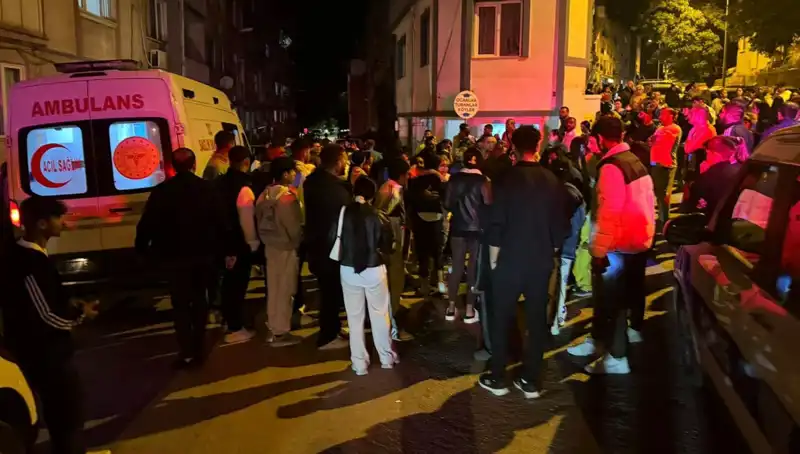 Balıkesir'de Sokak Ortasında Korkunç Kavga: Bir Ölü, Bir Yaralı