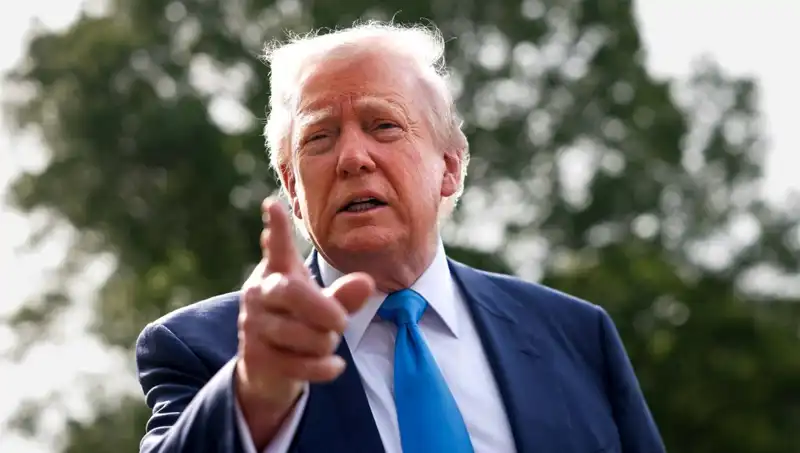Trump’ın İlk 100 Günde Hayata Geçirdiği Değişimler ve İcraatlar