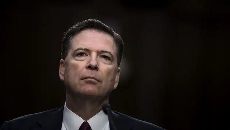 FBI Eski Şefi'nden Trump'a Olay Yaratan Paylaşım: 4 Rakamla Tehdit İddiası