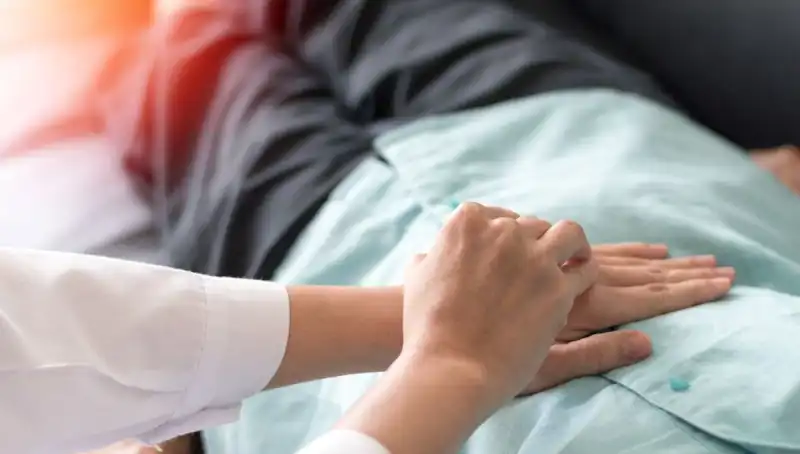 Hayatına Son Verilecek Diye Doktora Gitti: Ama Tek Belirti Şaşırttı!