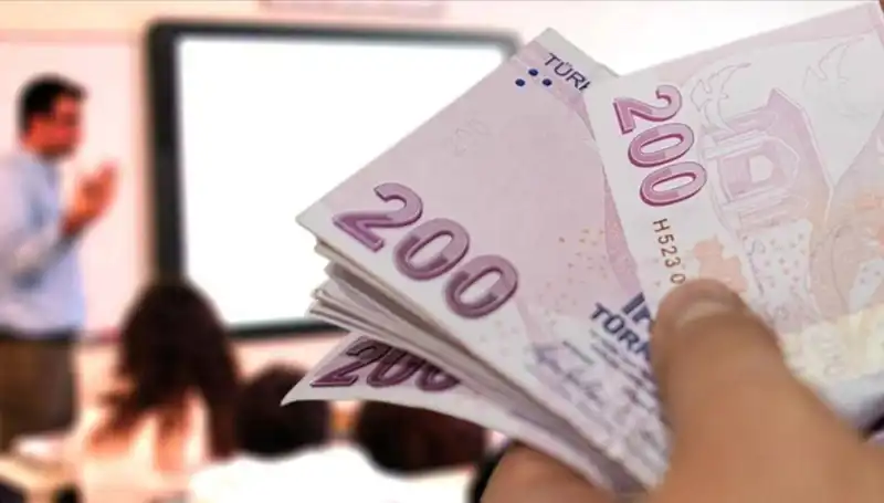 2025'te Öğretmen Maaşları Ne Kadar Olacak? Uzman Öğretmenlerin Kazançları Değişecek Mi?
