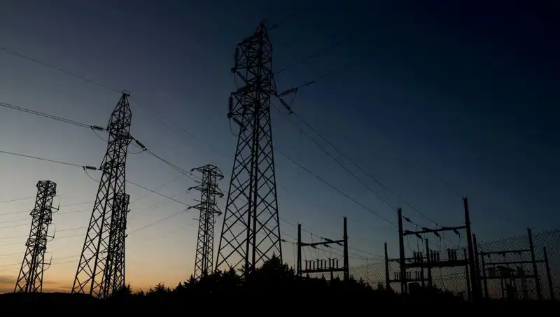 İzmir'in İnci Gibi İlçelerinde Elektrik Kesintisi Şoku: Ödemiş, Torbalı ve Bayındır Etkilendi!