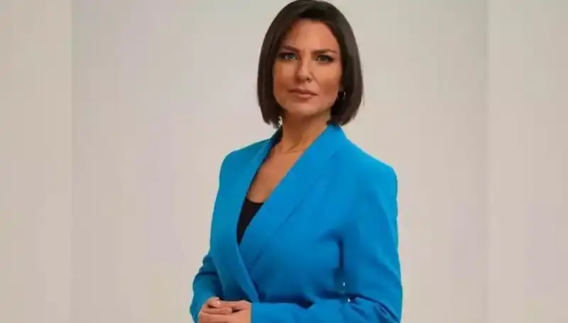 Ece Üner: Medyanın Parlayan Yıldızı, Hayatı ve Kariyeri Hakkında Her Şey