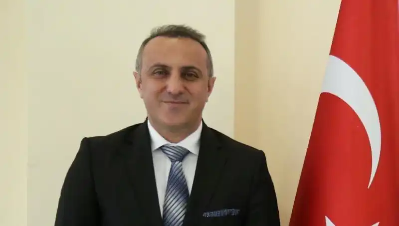 Gümüşhane Üniversitesi Rektörü Prof. Dr. Oktay Yıldız Kimdir, Ne Yapıyor?