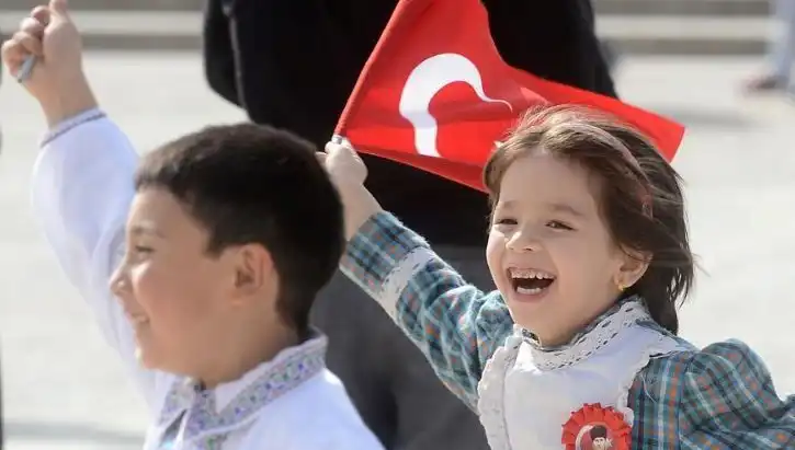 23 Nisan Ulusal Egemenlik ve Çocuk Bayramı Bu Yıl Tatile mi Giriyor?