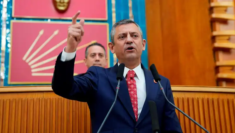 Özgür Özel: İBB Soruşturması Siyasi Manipülasyonun Göstergesi!