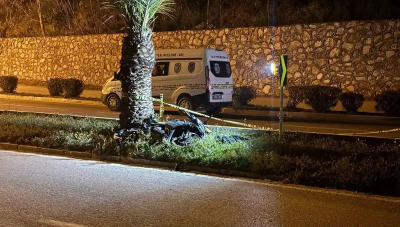 Motosiklet Kazasında Tıp Fakültesi Öğrencisi Hayatını Kaybetti: Detaylar Ortaya Çıktı