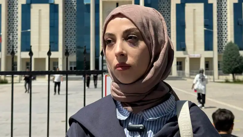 Kadın Cinayetlerinde Sesini Yükselten Sena'nın Çığlığı: "Ben de Yaşamayı İstiyorum!"
