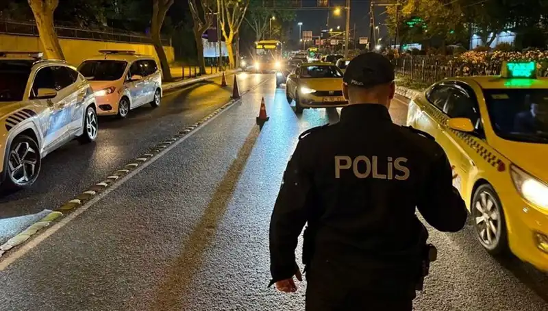 Huzur İstanbul Operasyonu: Gözaltında Bin 5 Kişi, Güvenlik Denetimleri Arttı