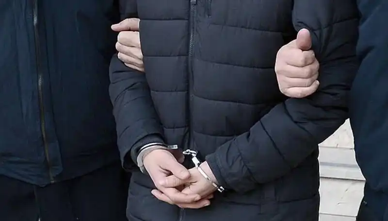 Sakarya'da 32 Yıldır Aranan Suçlu, Nihayet Polise Yakalandı!
