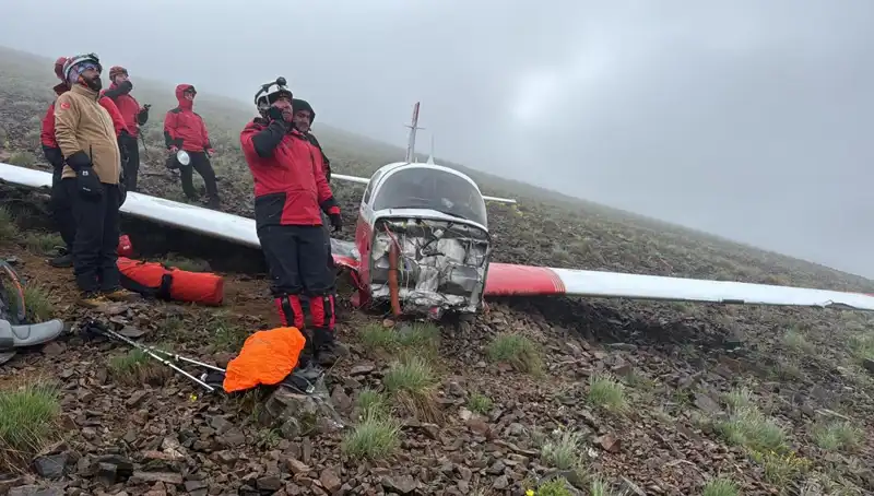 Türk Pilota ve Yolcusuna Kötü Kaza: Uçak Düştü, Hayat Değişti!