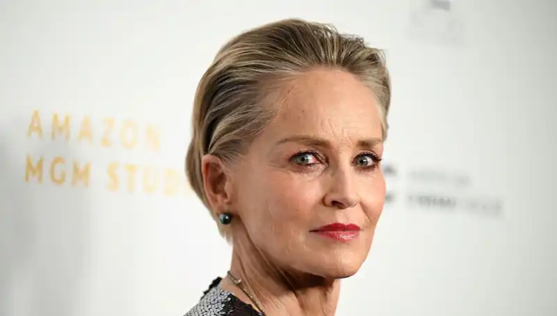 Sharon Stone, Annesinin Vefatını Duyurdu: Duygusal Paylaşım Sosyal Medyada Yankı Uyandırdı