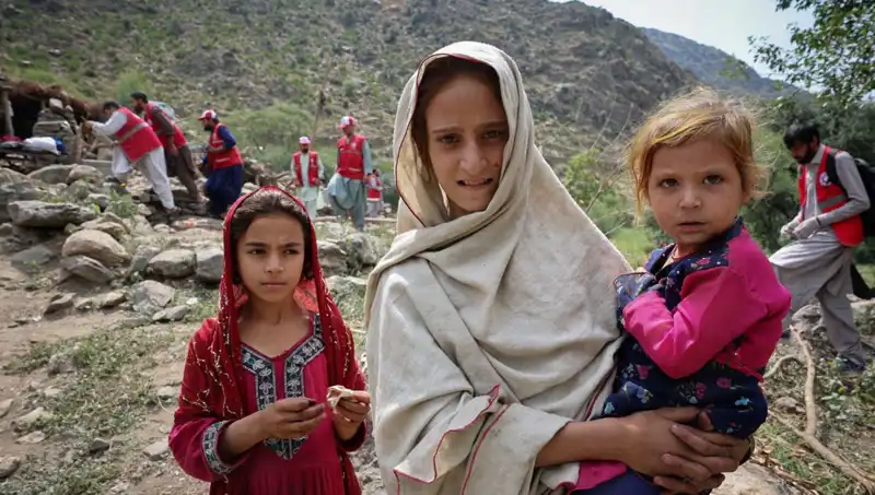 Afganistan'da Uykuda Yakalanan Deprem: 2 Binden Fazla Hayat Kaybı