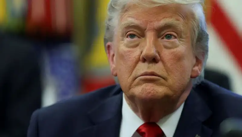 Trump, Dünya Yönetiminde Gücünü İfadeye Döküyor: "Ben Her Yerden Yönetiyorum!"