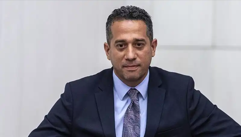 Ali Mahir Başarır: CHP’nin Parlayan Yıldızı ve Politikaya Dair İzlenimleri