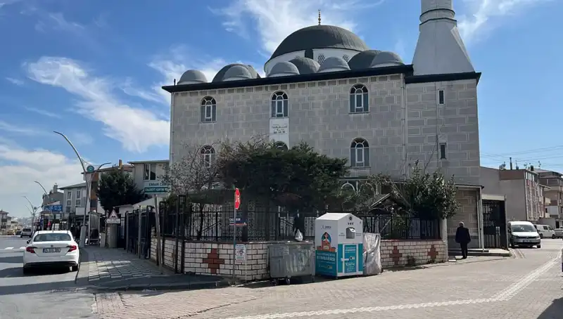 Cami Tuvaletinde Bulunan Şok Edici Ceset: Olayın Perde Arkası Ne?