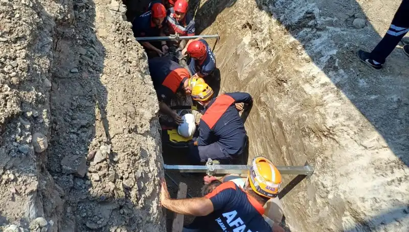 Göçük Altında Kalan İşçi 48 Saat Sonra Kurtarıldı, Hayatını Kaybetmedi