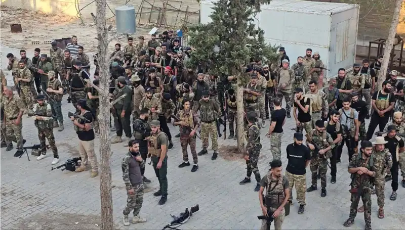Suriye, PKK/YPG'ye Karşı Halep'e Askeri Sevkiyatını Gerçekleştirdi