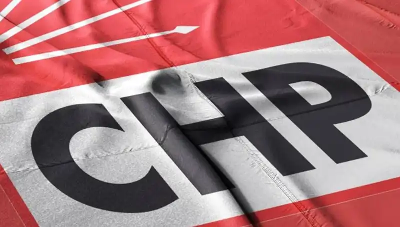 Bayrampaşa'da Sıra Dışı Ayrılık: CHP'li Murat Salman Partisinden İstifa Etti!