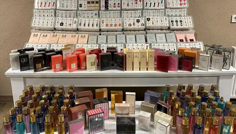 Kaçak Parfüm Operasyonunda 1,5 Milyon Liralık Stok Tespit Edildi