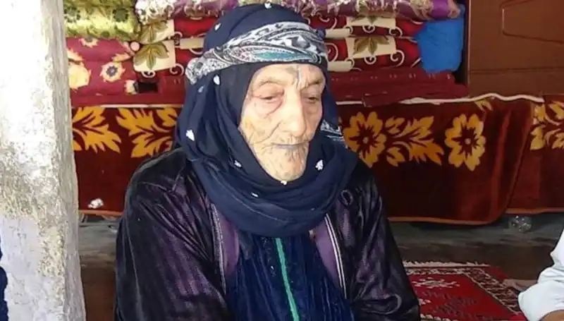 Türkiye’nin En Yaşlı Kadını, 131 Yaşında Hayatını Kaybetti: Anısına Saygı