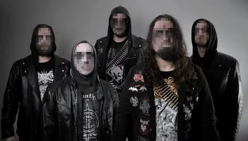 Rock Grubu Üyeleri, Dini Değerlere Hakaretten Tutuklandı: Olayın Ayrıntıları
