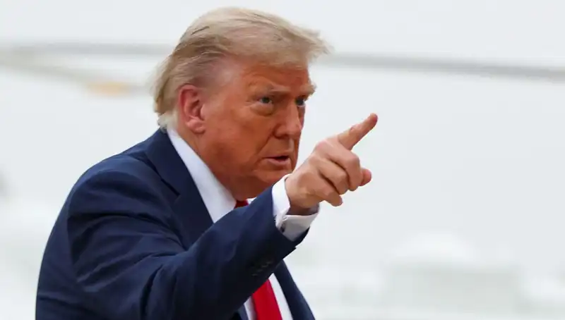 Trump Yönetimi, 36 Ülkeye Daha Seyahat Yasağı Getirmeye Hazırlanıyor