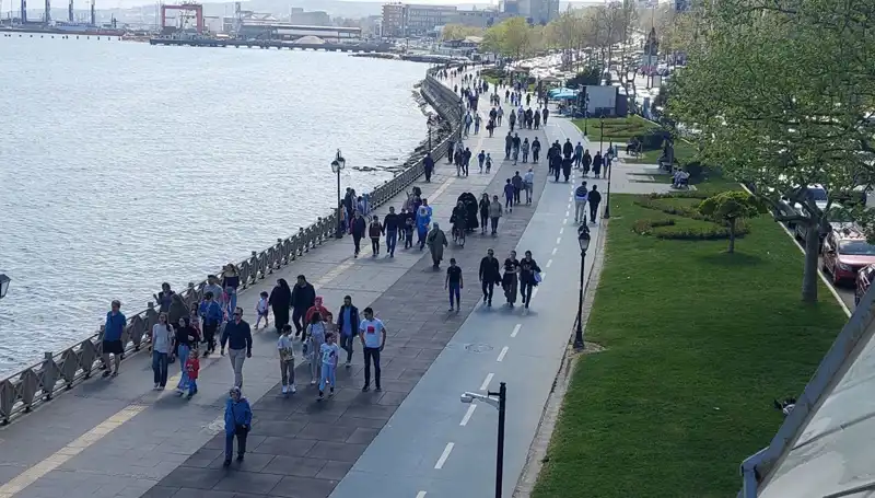 Tekirdağ'da Yaşlı Nüfus Oranı Rekor Seviyede: Toplam Nüfusun %10,2'sini Oluşturuyor
