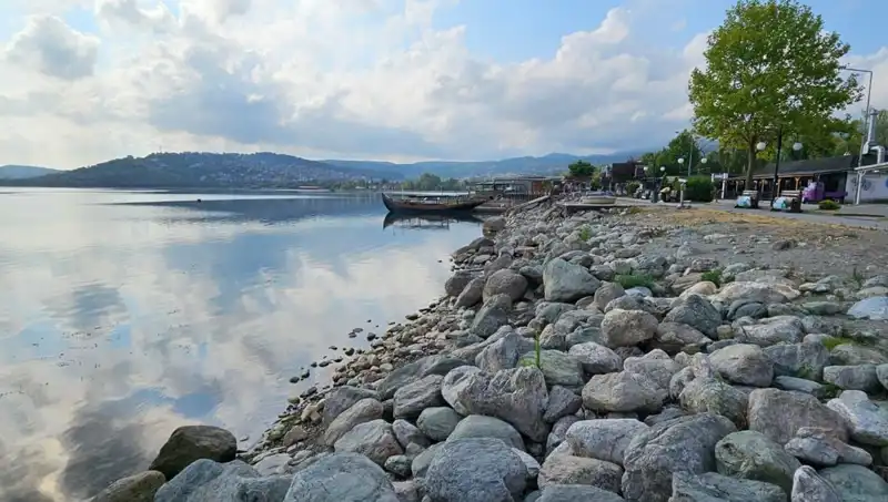 Sapanca Gölü'nde Su Seviyesi Neden Düşüyor? Uzmanlardan Çarpıcı Açıklamalar