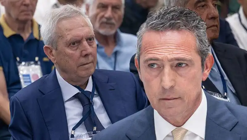 Fenerbahçe Divan Kurulu'nda Sıcak Gelişmeler: Aziz Yıldırım Adaylığa Hazırlanıyor