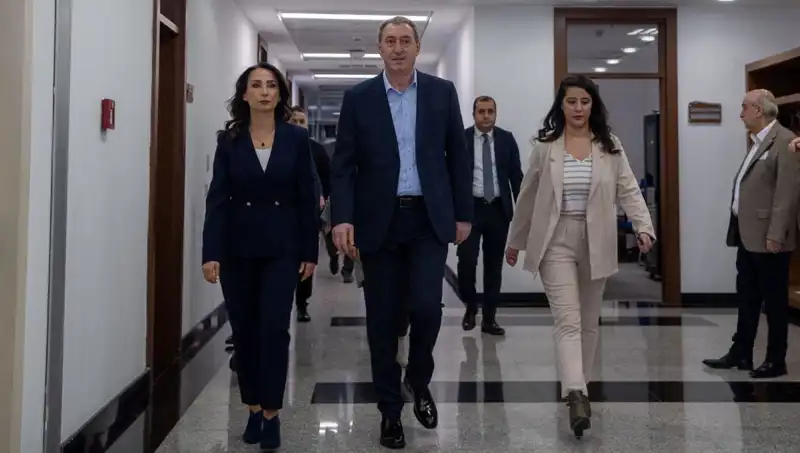 DEM Parti Heyetinin Siyasi Parti Turu: Bugün İki Önemli Görüşme Gerçekleşiyor