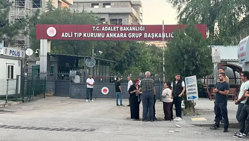 Türkiye, Şehitlerini Son Yolculuğuna Uğurluyor: Naaşlar Ankara'ya Getirildi