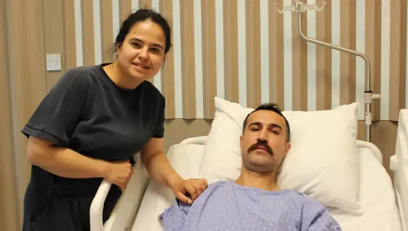 32 Yaşında Kalın Bağırsak Kanseri Teşhisi: Mide Kanaması Sanısı